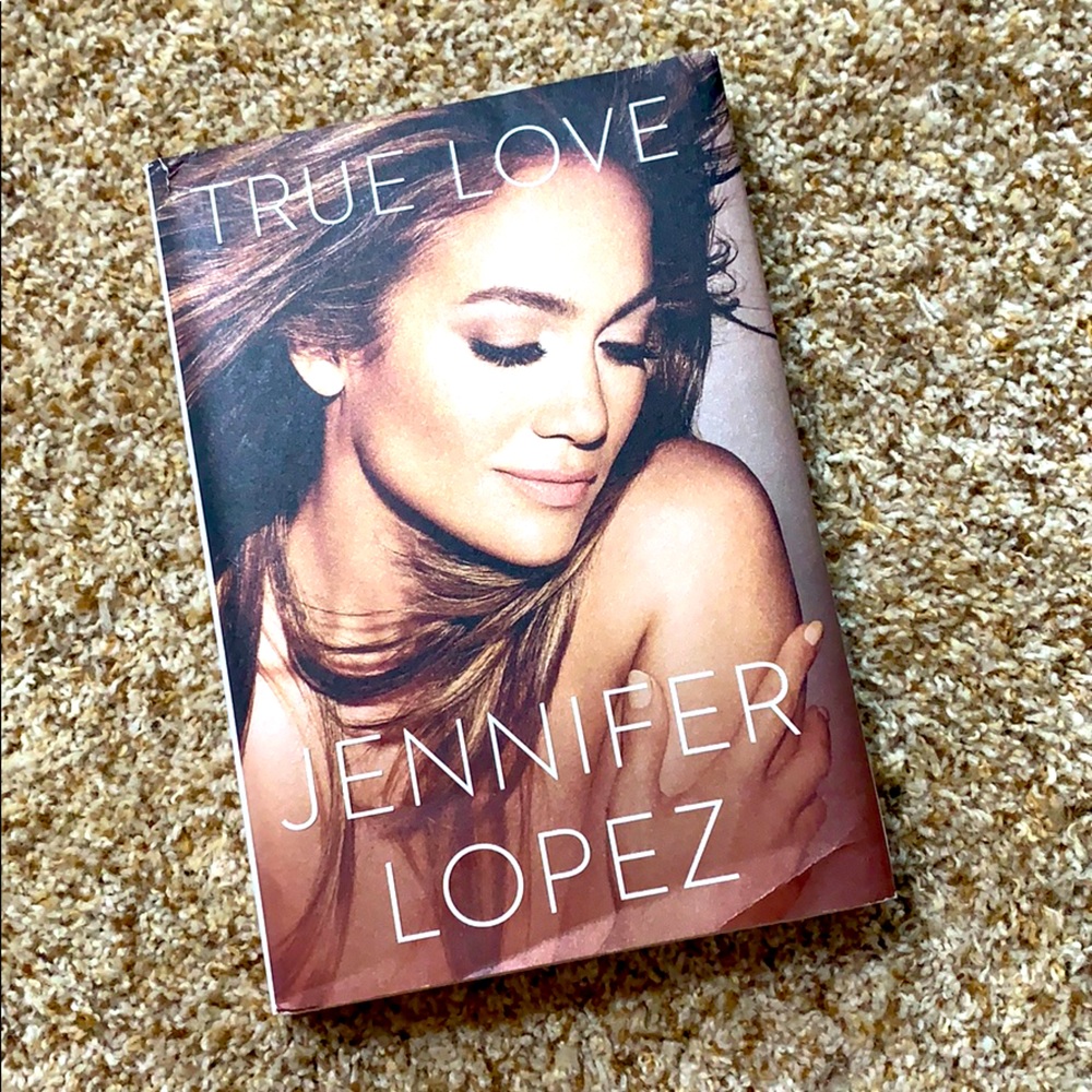 3/$20🔆Jennifer Lopez, TRUE LOVE hardcover book